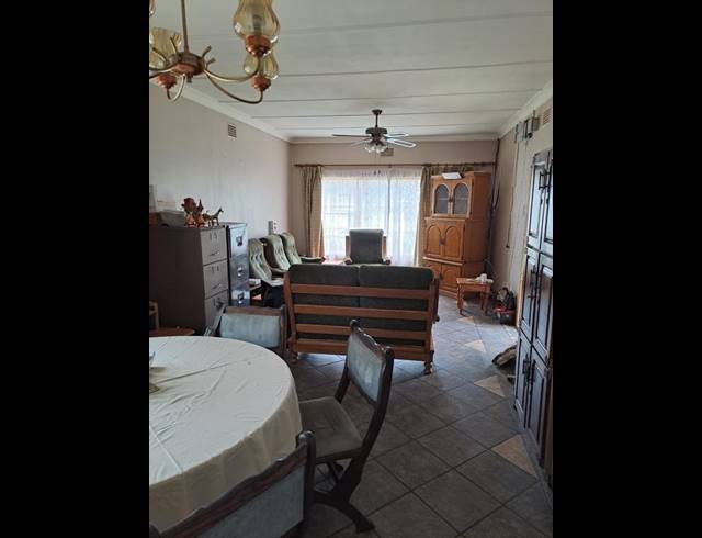 6 BEDROOM HOUSE FOR SALE IN ELSBURG